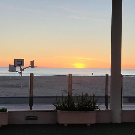 Beach Valencia Luxury A40-28 Apartment With Terrace And Sea Views Eksteriør bilde